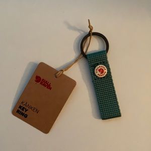 NWT Fjallraven Kanken Keyring